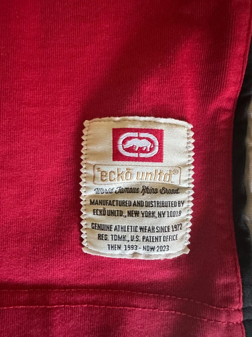 Ecko Unltd. Rhino Graphic Athletic Jersey Shirt Red Black Size Large - Picture 5 of 15